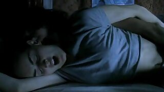 ඉතින් ලස්සන brunette වයිෆ් කුකුළා උරා බොනවා ඊට පස්සේ නියම බලු මගුලක්, රසවිදින්න