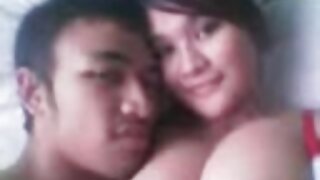පිස්සු ස්වාමිපුරුෂයා ඇගේ ලස්සන බිරිඳ එළිමහනේ පොදු ස්වභාවික උද්‍යානයක රූගත කළා, ශුද්ධ මගුල