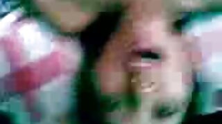 වල් නිල් හිසකෙස් ඇති බබා මගුලයි